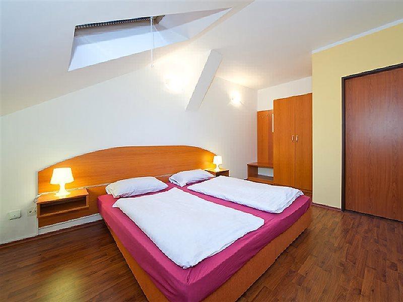 Apartment Amandment ปราก ภายนอก รูปภาพ