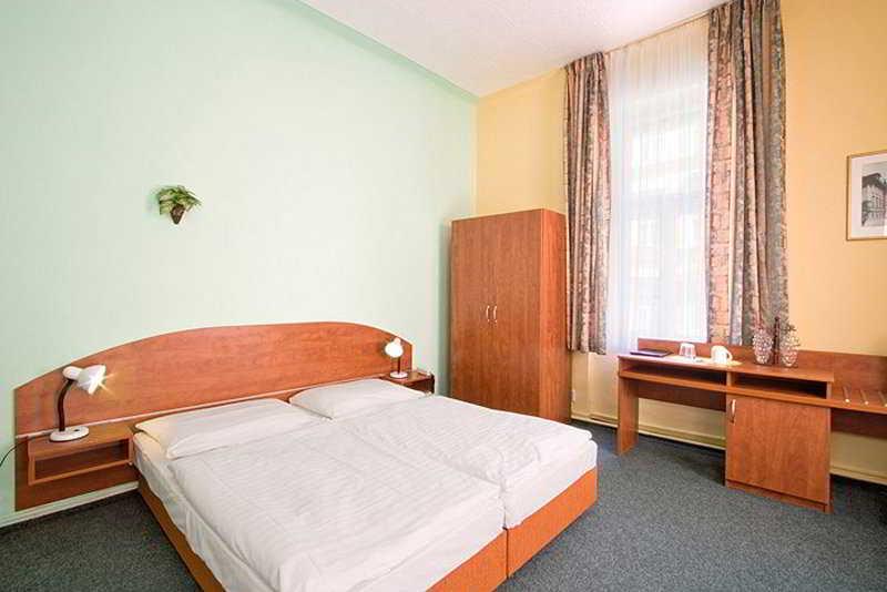 Apartment Amandment ปราก ภายนอก รูปภาพ