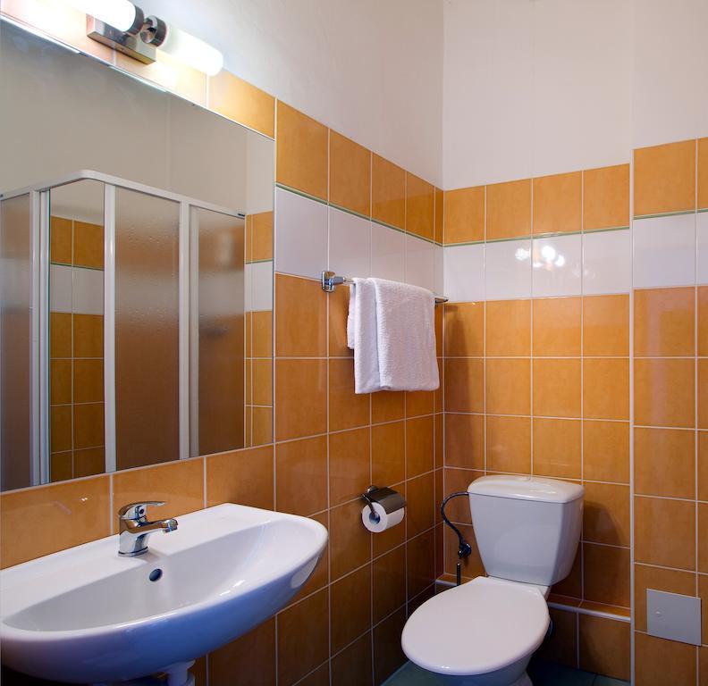 Apartment Amandment ปราก ภายนอก รูปภาพ