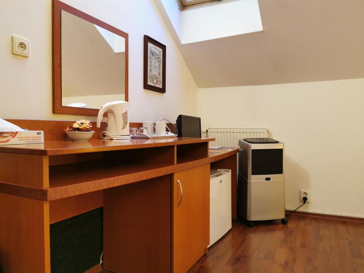 Apartment Amandment ปราก ภายนอก รูปภาพ
