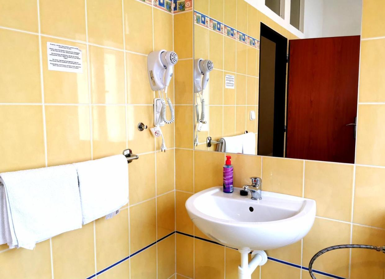 Apartment Amandment ปราก ภายนอก รูปภาพ