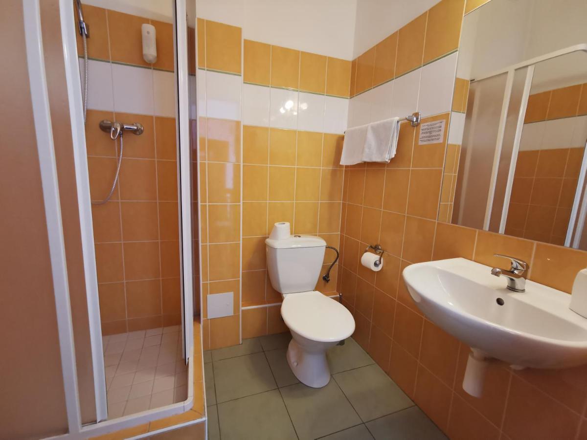 Apartment Amandment ปราก ภายนอก รูปภาพ