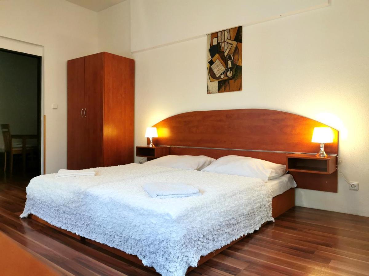 Apartment Amandment ปราก ภายนอก รูปภาพ